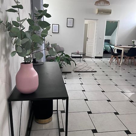 Stea Guesthouse Proche Paris 빌뇌브 르 루아 외부 사진
