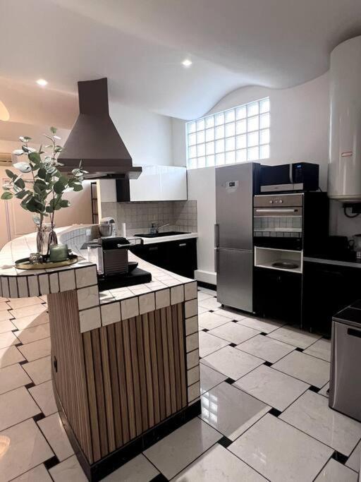 Stea Guesthouse Proche Paris 빌뇌브 르 루아 외부 사진